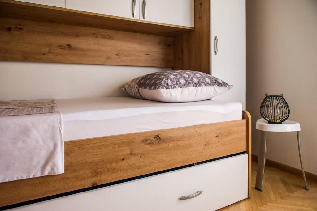 Apartment Faith Split Ngoại thất bức ảnh